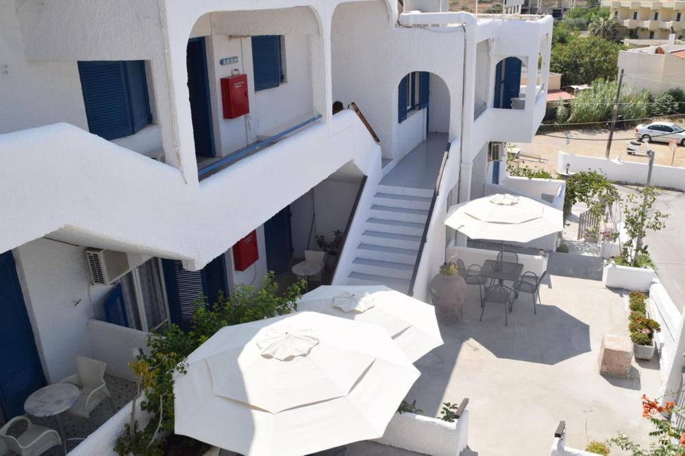 Attica Hotel Ephie Vathi  Ngoại thất bức ảnh